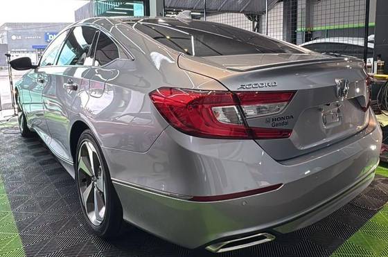 HONDA ACCORD 2.0 VTEC TURBO GASOLINA TOURING 10AT